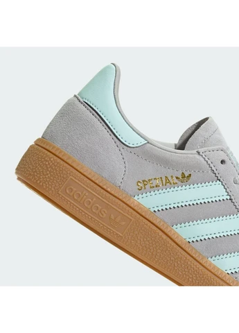 Серые демисезонные кроссовки spezial grey js1750 adidas
