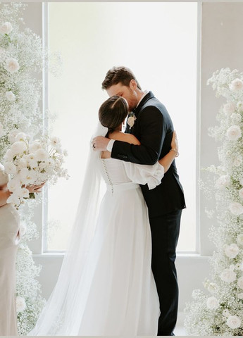 Свадебная фата для невесты на свадьбу Eliss 1.5м No Brand (338436856)