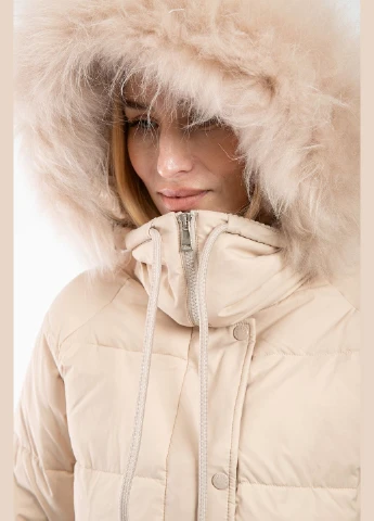 Бежева зимня куртка пуховик куртка-пальто Moncler