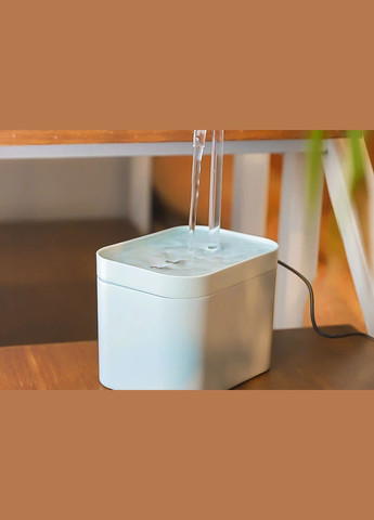 Питьевой фонтан для кошек и собак 1.5L, поилка для кота и собак с фильтром Белый Hipidog (299915290)