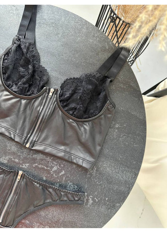 Чёрный балконет комплект женского белья | бюстгальтер-топ + трусики средней посадки, черный. Vital-Textile с косточками полиэстер, эластан