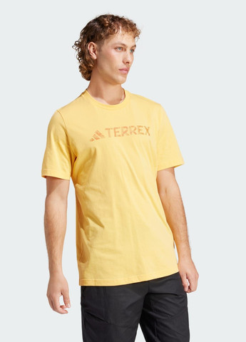 Оранжевая футболка terrex classic logo adidas