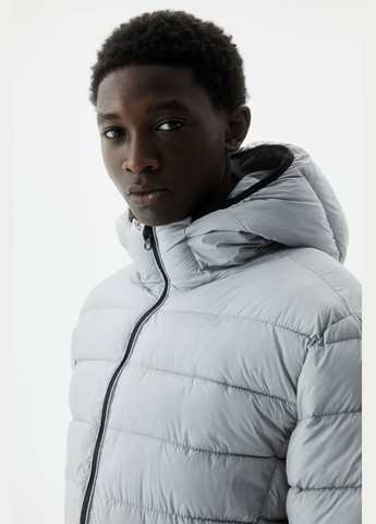 Серая зимняя куртка Pull & Bear зимова 8710515 lt grey