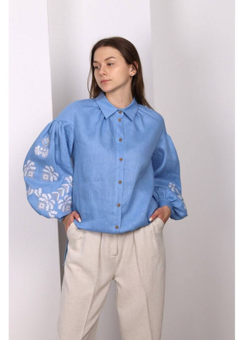 Блакитна жіноча вишита блуза на гудзики жоржина блакитна MOTYV візерунок квітковий льон (365957013)