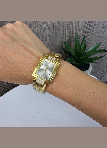 Жіночий наручний годинник кварцовий металевий браслет аналоговий золотистий (sku_1621) No Brand (346078196)