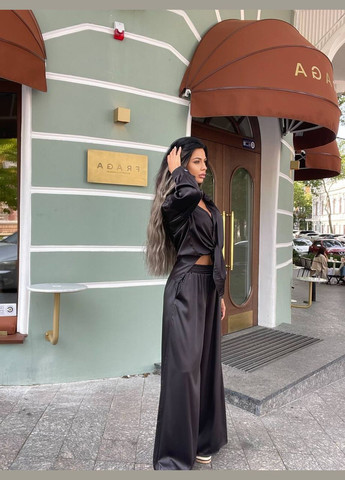 Шелковый костюм в бельевом стиле Adelante (340248285)