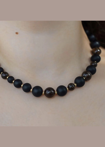 Чокер Шунгит (имит) + натуральный Раухтопаз, фур-ра гип-ный сплав цвет золото d-12х8х6мм L-42-47см No Brand раухтопаз, шунгит латунь золото (302899930)