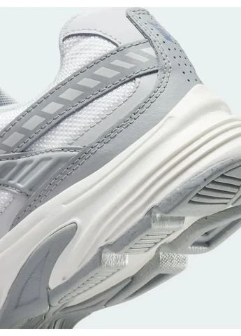 Кросівки Initiator Grey HQ1511-121 Nike сірі демісезони (398017593)