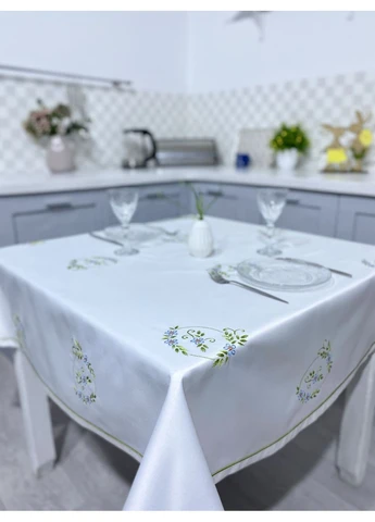 Скатертина вишивана великодня SKVV039, 136x140, Квадратна, Великодній, Вишивка, 100% поліестер LiMaSo (390490008)