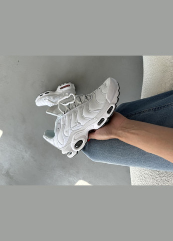 Білі Осінні кросівки чоловічі і жіночі nike air max tn plus white | найк аір макс тн плюс білі No Brand
