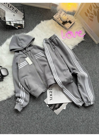 Жіночий костюм з тринитки на флісі No Brand (372418623)