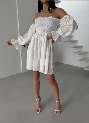 Молочное деловое, повседневный, кэжуал, вечернее женское платье клеш No Brand