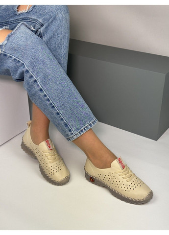 Бежевые 403 мокасины кожаные бежевые с перфорацией VIKA