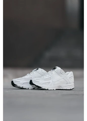 Білі літні кросівки nike zoom vomero 5 white найк зум вомеро 5 No Brand