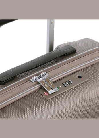 Чемодан Xenon 19 Champagne 38л с USB Ti849406 40 Titan (316623445)