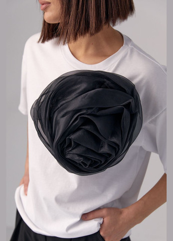 Жіноча футболка з великою об'ємною квіткою 82722 Lurex - (292252932)