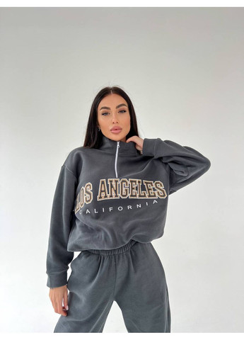 Женский спортивный костюм со стильным принтом. No Brand (365805004)