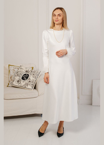 Білий святковий жіноча атласна сукня “shadow tailor” зі знімним пірʼям на рукавах Lana Bryk однотонна
