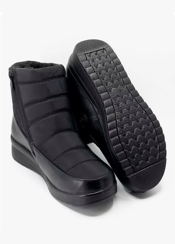 Черные женские низкие зимние ботинки дутики черные No Brand на молнии с лентами