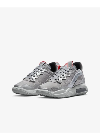 Серые кроссовки ma2 (gs) grey cw6594-009 Air Jordan