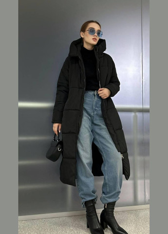 Чорне зимнє Пальто жіноче зимове довге чорного кольору однобортне No Brand