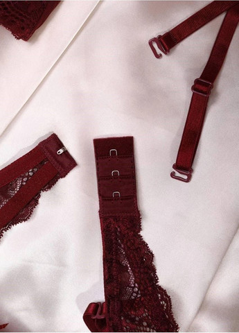 Бордовый демисезонный комплект нижнего белья бордовый No Brand Комплект нижньої білизни