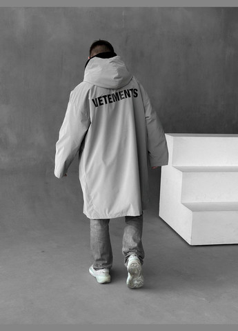 Трендовий дощовик з кишенями та написом No Brand (322317684)