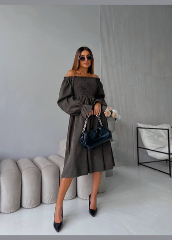 Графитовое платье вельвет на резинке No Brand