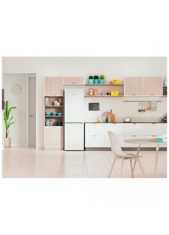 Холодильник із морозильною камерою INFC8 TI21W Indesit (314930254)