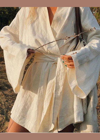 Молочна кежуал жіноча сукня на запах FINO Mode