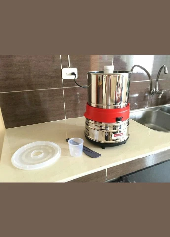 Профессиональный меланжер для шоколада, ореховой пасты, урбеча Chocolate Refiner 1,5 л/200 Вт Premier (303926652)