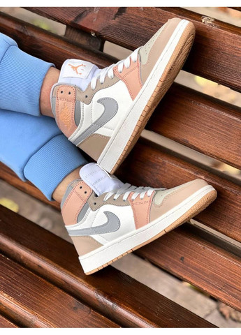 Серые демисезонные кроссовки мужские nike air jordan 1 retro high beige grey white найк аир джордан No Brand