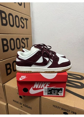 Красные летние кроссовки nike sb dunk burgundy croc найк сб данк No Brand