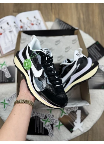 КРОССОВКИ ЖЕНСКИЕ NIKE X SACAI VAPORWAFFLE BLACK НАЙК ВАПОРВАФЛ ЧЕРНЫЕ No Brand чёрные демисезоны (391967903)