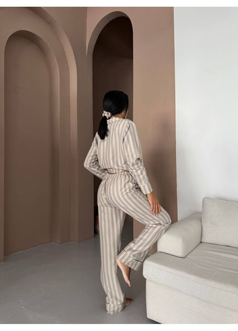 Серая всесезон женская пижама серая с полосатым узором рубашка + брюки Vital-Textile 1294
