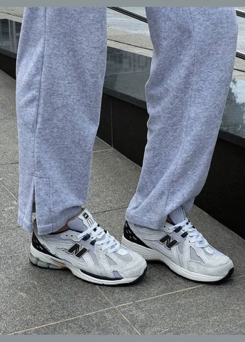 Серые всесезонные кроссовки унисекс new balance No Brand 1906R White/Gold/Black