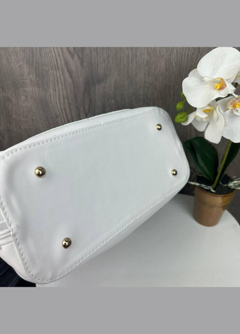 Городской женский рюкзак сумка трансформер с тиснением рептилия, сумка-рюкзак женская No Brand (334731125)