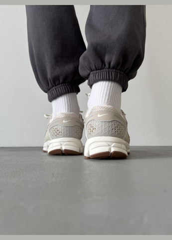 Кроссовки женские Nike Air Zoom Vomero 5 beige | Найк Аир Зум Вомеро 5 бежевые No Brand бежевые демисезоны (316231464)