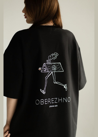 Оверсайз футболка чимчикує дах чорна nadiupishou (337990773)