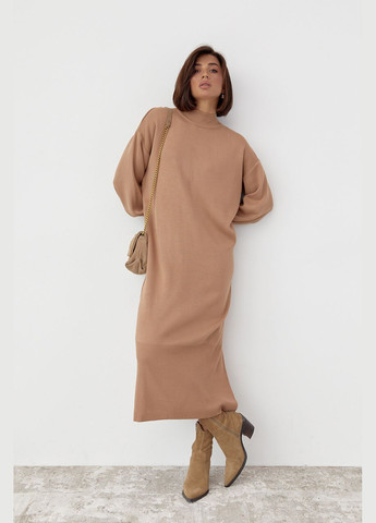 Светло-коричневое кэжуал длинное платье oversize с разрезами 12002 Lurex однотонное