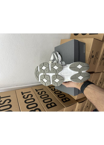 КРОСІВКИ ЖІНОЧІ NEW BALANCE 9060 GREY / WHITE НЬЮ БЕЛАНС 9060 No Brand сірі демісезони (368884055)