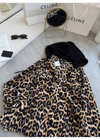 Светло-коричневая рубашка Україна