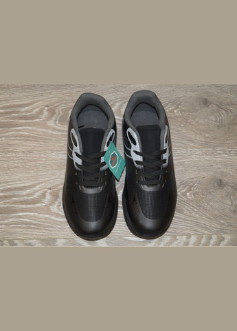 Чорні Осінні кросівки підліткові чорні Paliament Fashion&Sport