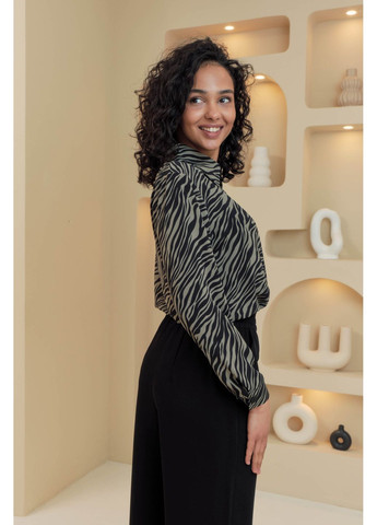 Оливковковая (хаки) рубашка Seventeen