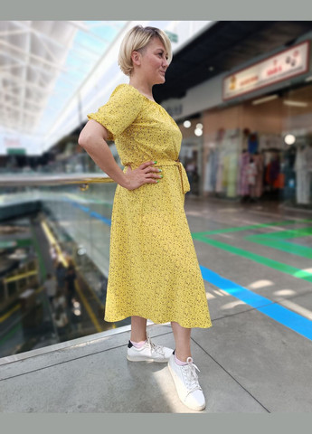 Желтое вечернее платье-миди желтое на резинке 2 Льва