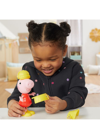 Ігровий набір PEPPA FIGURINES серії "Модна пригода" - ОДЯГНИ ПЕППУ Peppa Pig (339781091)