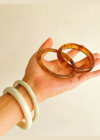 Браслети жіночі акрилові набор 4 одиниці Різнобарвні No Brand (332622843)