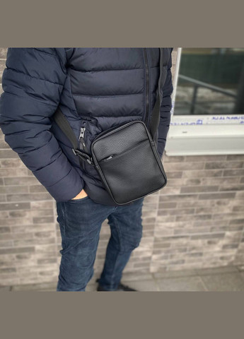 Чоловіча барсетка сумка через плече невелика чорна Casual basic 2.0 No Brand (282676660)