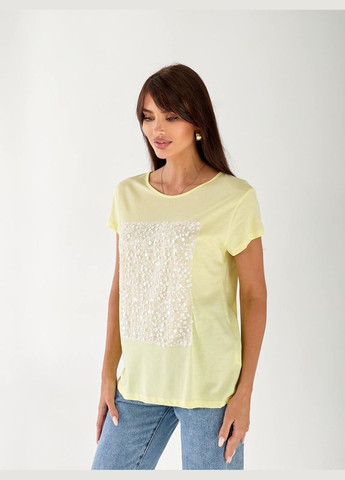 Жіноча футболка з паєтками жовтого кольору 33303 Fashion - (333935361)