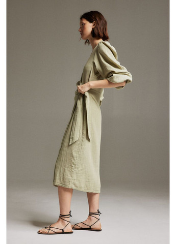 Зелена кежуал муслинова сукня H&M однотонна